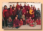 Gruppenbild der Lehrer- und Schuelerschaft der Klosterschule.jpg