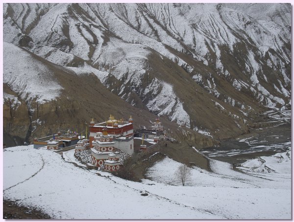 Gompa von Saldang im Winter.JPG