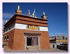Praechtige neue Gompa von Saldang.JPG Praechtige neue Gompa von Saldang.JPG