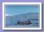 Die Shelri Himalaya School im Winter.jpg
