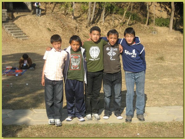 Nima Wangda, Norbu Dhadul, Pasang Dhondul, Chime Tsewang, Tsering Wangdrak.jpg