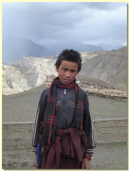 Choeying Norbu, ein Schueler der 6. Klasse.JPG