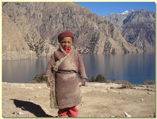 Jigme Norbu am Poksumdo See.JPG