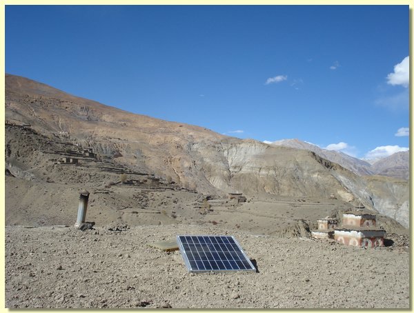 Reicht das einsame Solarpanel zum Kochen.JPG