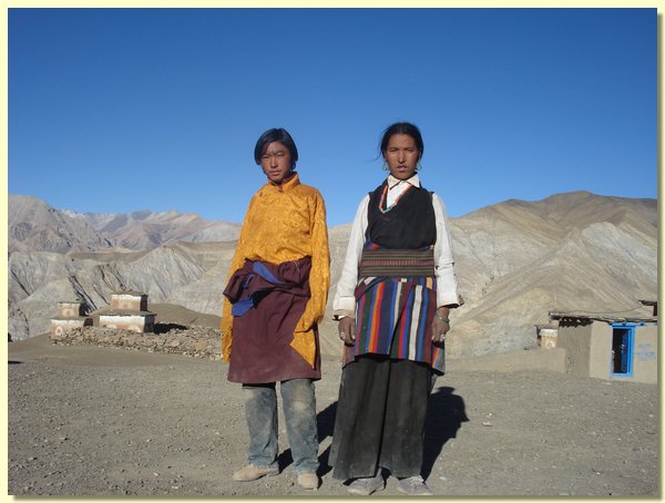 Tsering Dorjee mit seiner Mutter.JPG