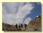 Schueler auf dem Nach-Hause-Weg.JPG