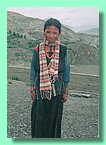 Bhoomchok Lhamo, dritte Klasse.jpg Bhoomchok Lhamo, dritte Klasse.jpg