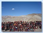 Die kahlen Berge von Saldang, davor Gruppenbild.JPG Die kahlen Berge von Saldang, davor Gruppenbild.JPG