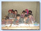 In ihre Buecher vertiefte KIndergaertler.JPG In ihre Buecher vertiefte KIndergaertler.JPG