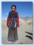 Kunsang Bhuti, dritte Klasse.JPG Kunsang Bhuti, dritte Klasse.JPG