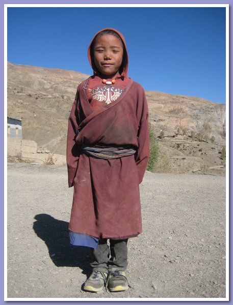 Pemba Tsering von der Kindergartenklasse.JPG