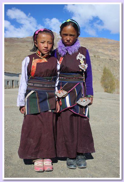 Pema Tsering und Pema Dechen.JPG