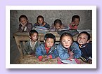 Tsering Sangmo in der Kindergartenklasse.JPG